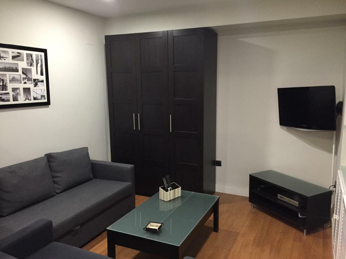Casas De - Estudio Peral 55 * Sevilla